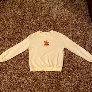 Cream Teddy Bear Crewneck! This has been worn a couple times!